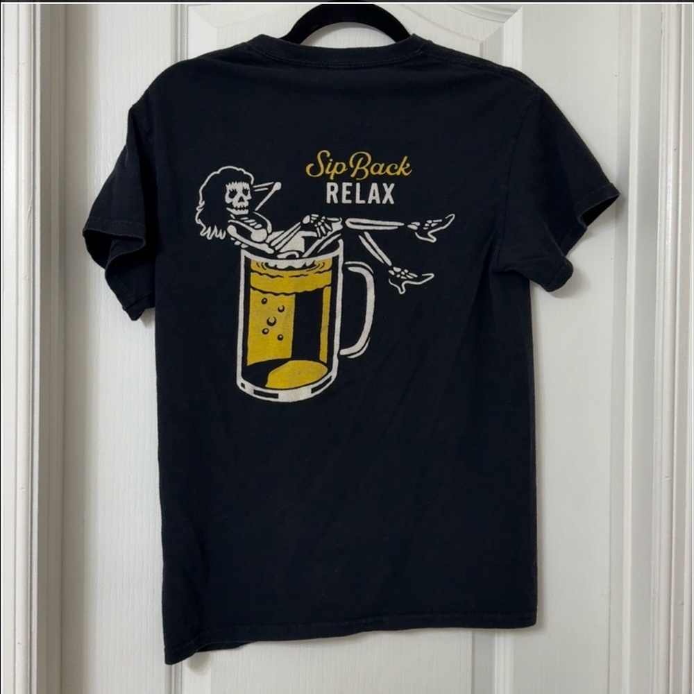 BEER SAVAGE Sip Back Relax Skelton Pinup Black Tshirt Drinking Club Biker S/M